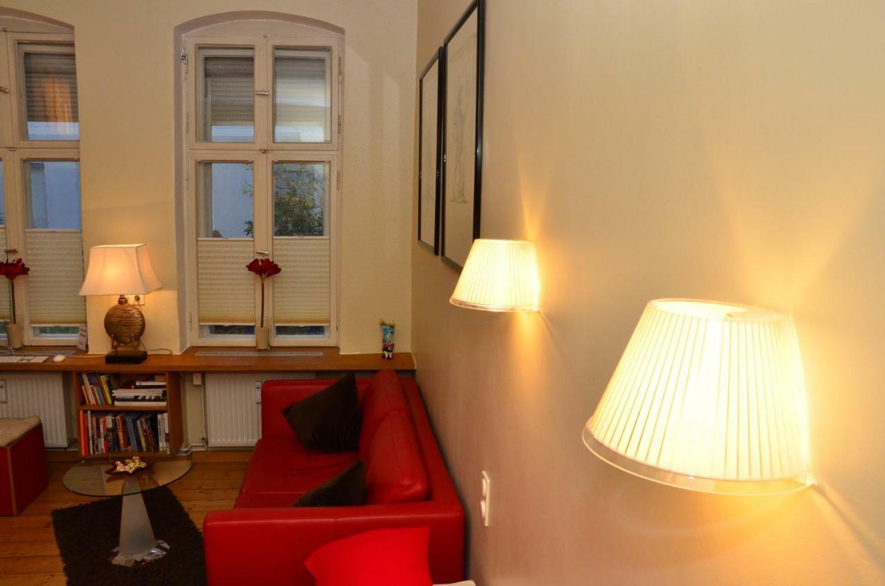 Zentral Gelegen - Stilvolles Appartment In Moabit Berlin Exterior foto
